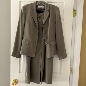 Women’s size 8 Suit Jacket & Skirt Set